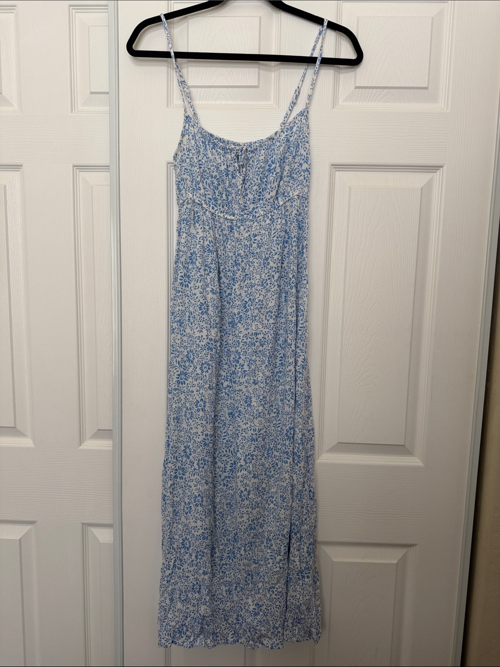 Billabong Blue and White Floral Maxi Dress